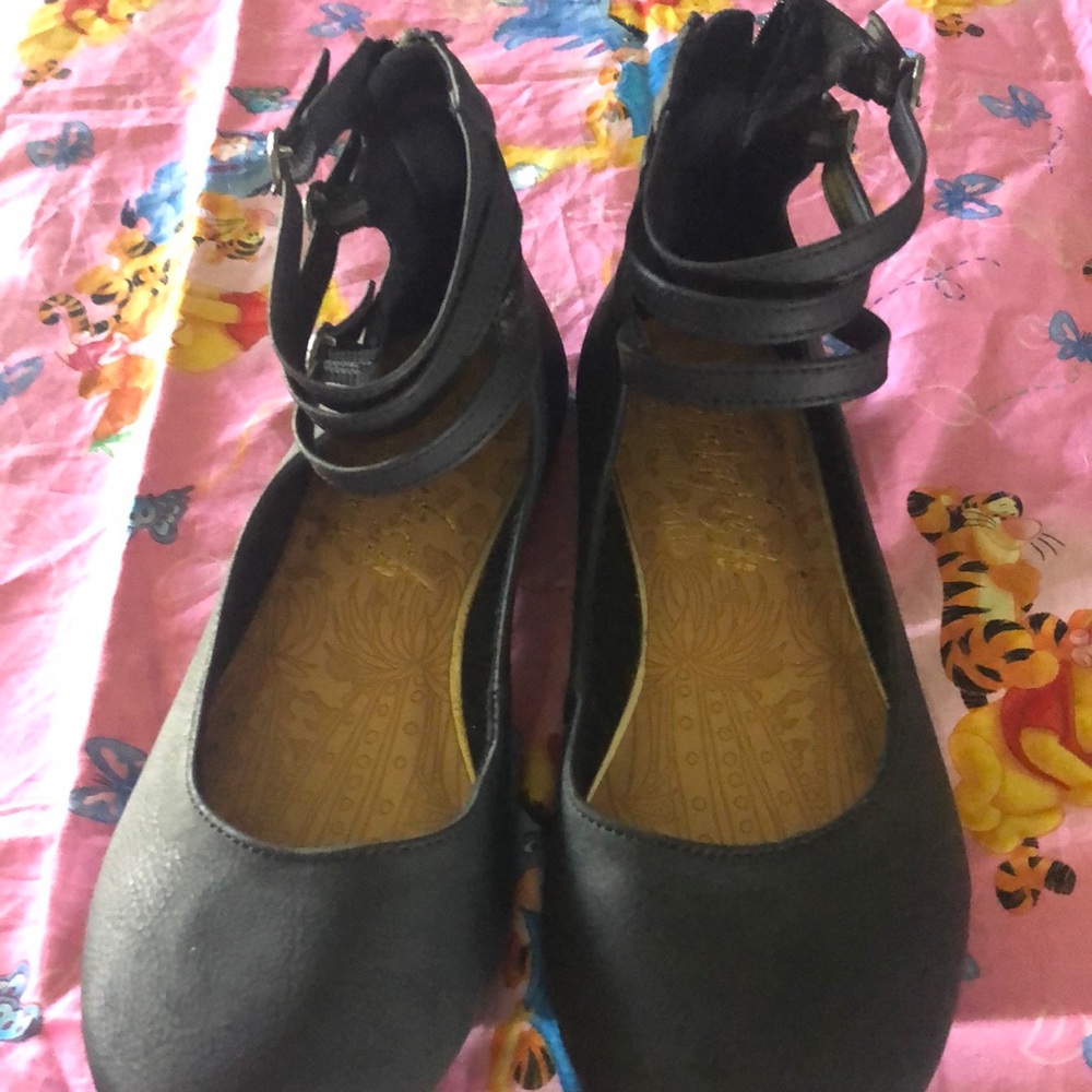 New Blowfish size 5 youth NWOT
